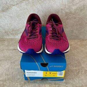 Brooks Women's Transcend 6 Athletic Running Shoes Sneakers Size 9 Color 531